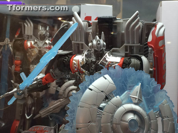 Sdcc 2014 Transformers Hasbro Booth 3  (2 of 20)